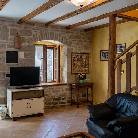 Comfortable Holiday With Pool Holiday home *